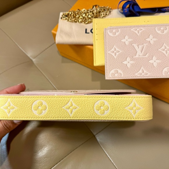 Louis Vuitton NEW Full Set▪️Empreinte pochette Felicie with inserts - Picture 4 of 12